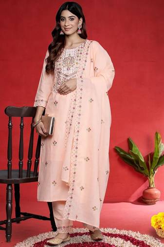 Women Embroidered Regular Thread Work Pure Cotton Kurta with Trousers & Dupatta