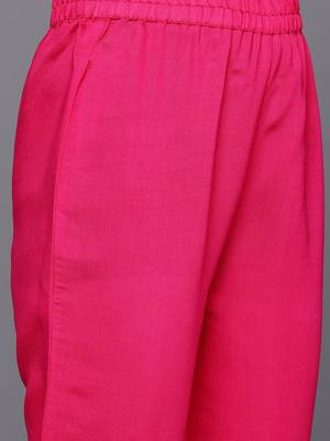 Floral Embroidered Thread Work Pure Cotton Kurta With Trousers & Dupatta 4