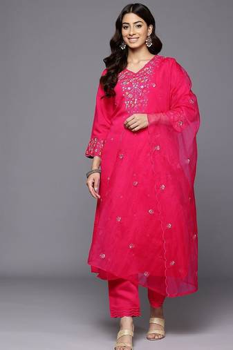 Floral Embroidered Thread Work Pure Cotton Kurta With Trousers & Dupatta