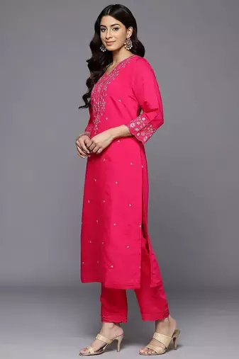 Floral Embroidered Thread Work Pure Cotton Kurta With Trousers & Dupatta