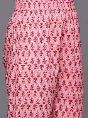 Women Floral Printed Empire Pure Cotton Kurta with Trousers & With Dupatta 4