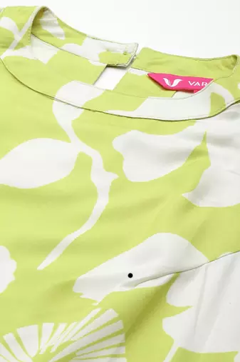 Floral Printed Halter Neck Sleeveless Regular Kurta With Trousers
