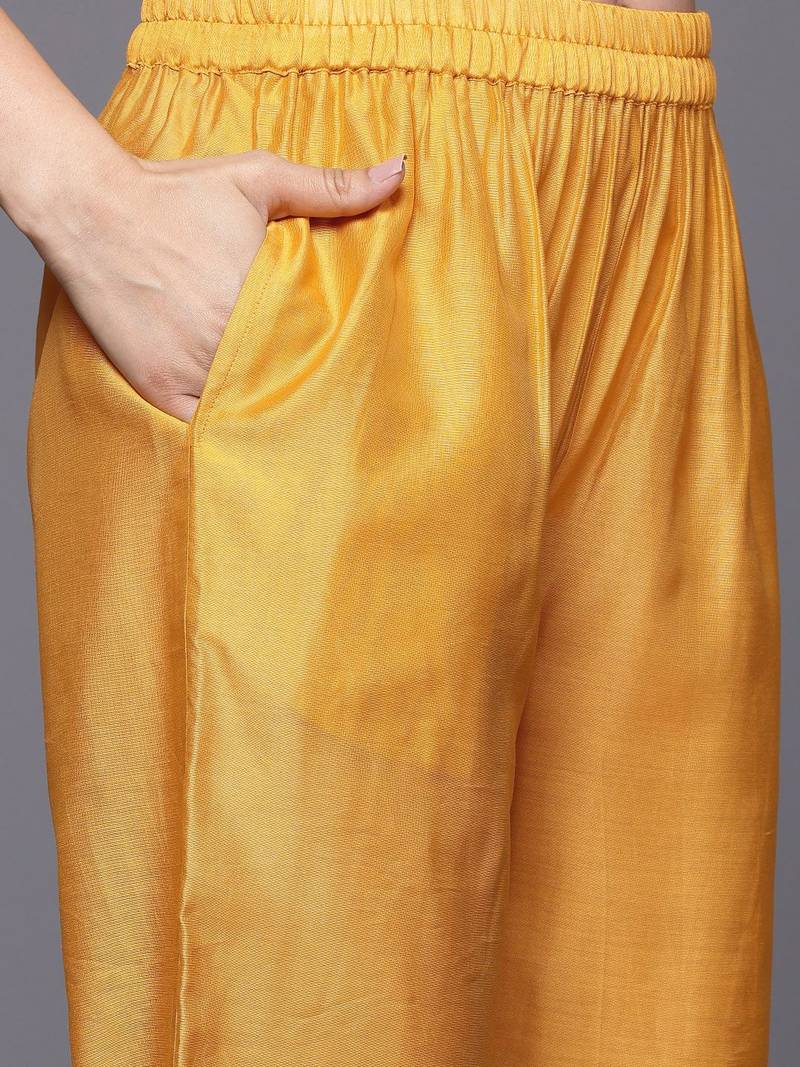 Chevron Print Zari Embroidered Kurta with Trousers & With Dupatta