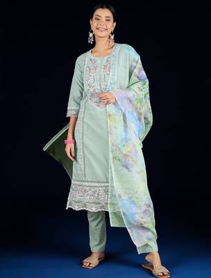 Women Floral Embroidered Cotton Kurta with Trousers & Dupatta 1
