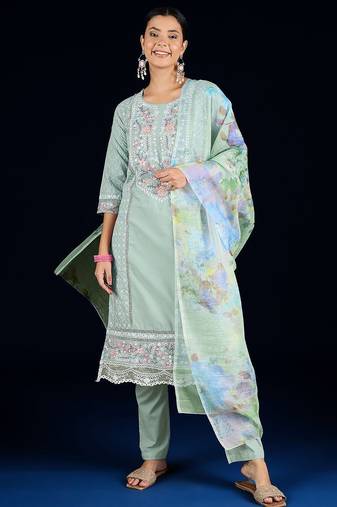 Women Floral Embroidered Cotton Kurta with Trousers & Dupatta