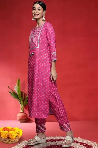 Women Bandhani Printed Round Neck Zari Kurta with Trousers & With Dupatta