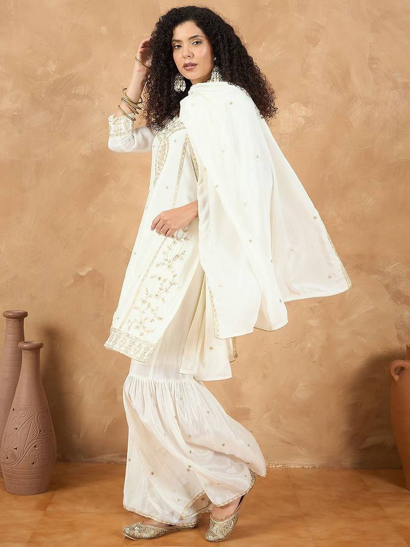 Women Ethnic Motifs Embroidered Regular Kurta & Sharara With Dupatta