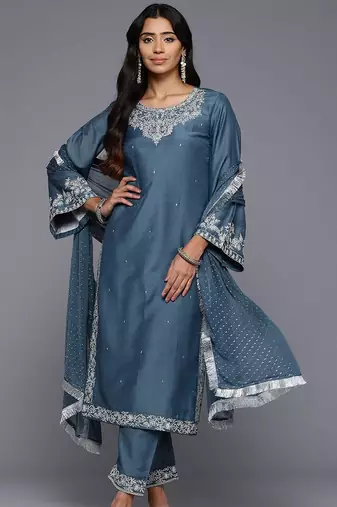 Women Floral Embroidered Regular Kurta Trousers With Dupatta