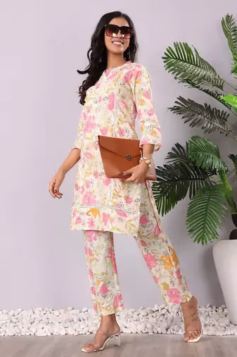 Off White Floral Printed Panelled Pure Cotton Straight Kurta With Trouser