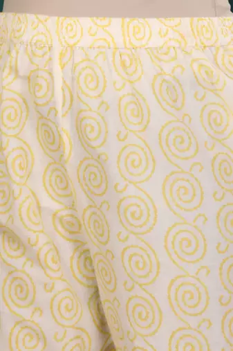 Floral Printed Notch Neck Pure Cotton Straight Kurta With Trousers