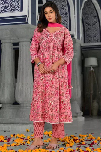 Women Floral Printed Pleated Pure Cotton Kurta with Trousers & With Dupatta