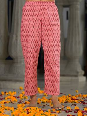 Women Floral Printed Pleated Pure Cotton Kurta with Trousers & With Dupatta 7