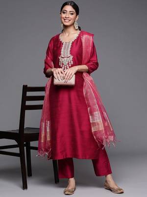 Floral Yoke Design Thread Work Straight Kurta & Trousers With Dupatta 7