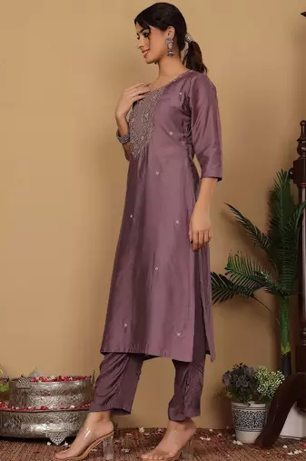 Ethnic Motifs Woven Design Pure Silk Kurta with Trousers & Dupatta