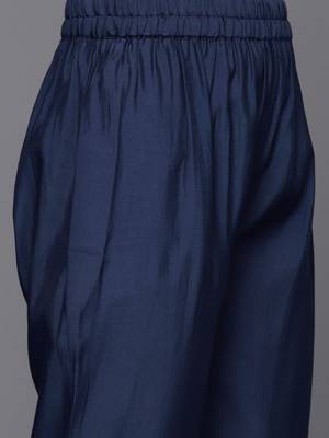 Floral Embroidered V-Neck Straight Kurta with Trousers & Dupatta 3