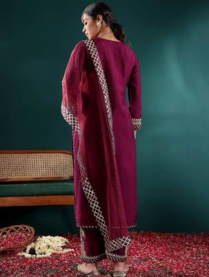 Women Ethnic Motifs Embroidered Regular Thread Work Kurta with Trousers & With Dupatta 6