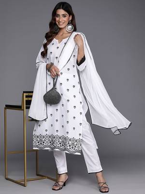 Floral Embroidered Thread Work Pure Cotton Kurta with Trousers & Dupatta 1