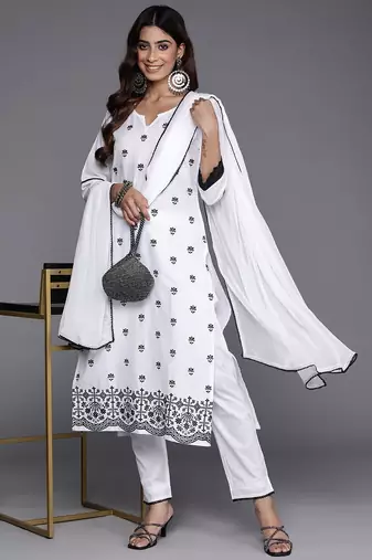 Floral Embroidered Thread Work Pure Cotton Kurta with Trousers & Dupatta
