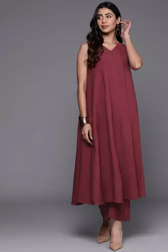 Pleated Silk Crepe Kurta with Trousers
