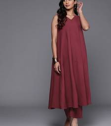 Pleated Silk Crepe Kurta with Trousers