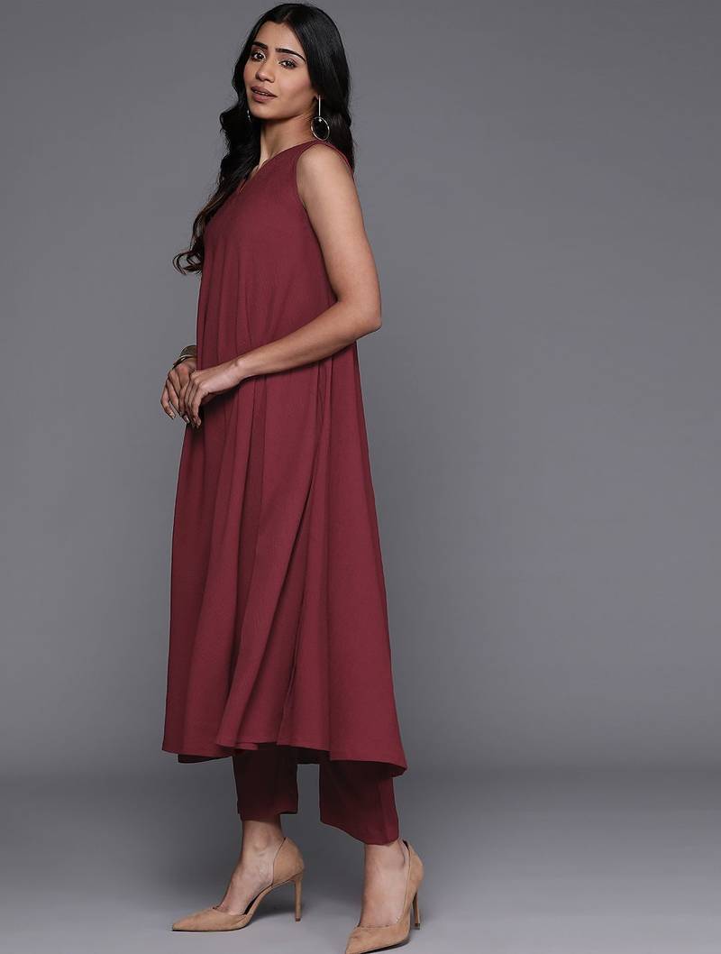 Pleated Silk Crepe Kurta with Trousers