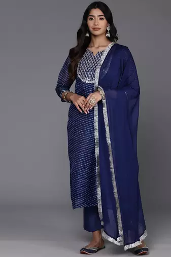 Women Yoke Design Regular Kurta with Trousers & With Dupatta