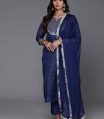 Women Yoke Design Regular Kurta with Trousers & With Dupatta