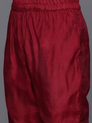 Women Floral Yoke Design Sequinned Chanderi Silk Kurta with Trousers & Dupatta 4