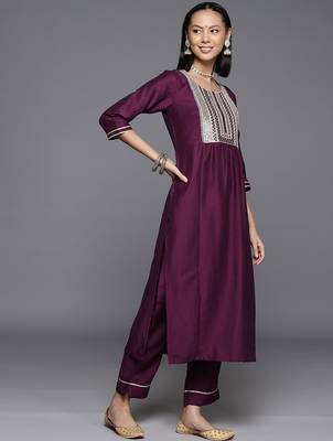 Women Yoke Design Regular Sequinned Kurta with Trousers & Dupatta 6