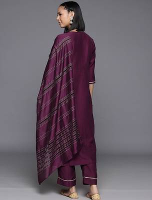 Women Yoke Design Regular Sequinned Kurta with Trousers & Dupatta 7