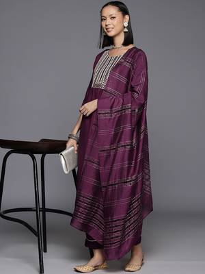 Women Yoke Design Regular Sequinned Kurta with Trousers & Dupatta 8