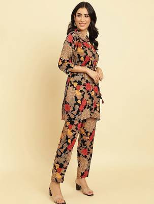 Shirt Collar Floral Printed Tie-Ups Regular Kurta with Trousers 3