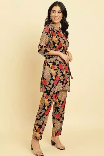 Shirt Collar Floral Printed Tie-Ups Regular Kurta with Trousers