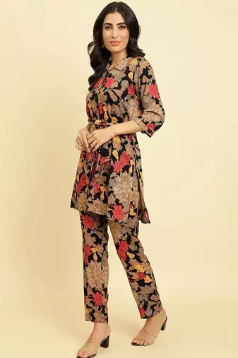 Shirt Collar Floral Printed Tie-Ups Regular Kurta with Trousers