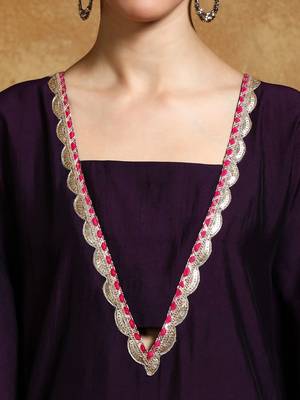 Ethnic Motifs Printed Sequinned Square Neck Kaftan Kurta With Trousers 3