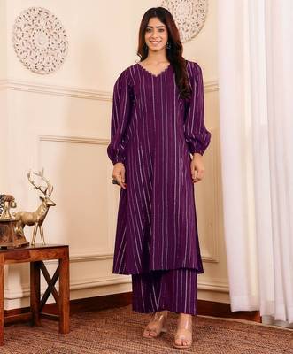 Striped V-Neck A-Line Kurta With Trousers 6