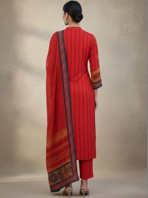 Women Ethnic Motifs Printed Regular Kurta with Trousers & With Dupatta 4