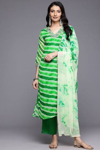 Leheriya Printed Sequinned Kurta With Trousers & Dupatta