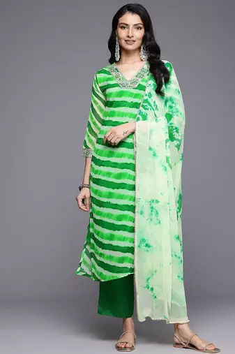 Leheriya Printed Sequinned Kurta With Trousers & Dupatta