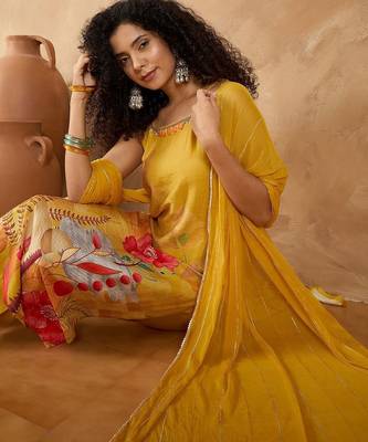 Women Spaghetti Strap Floral Kurta with Trousers and Dupatta 2