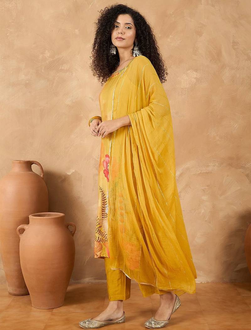 Women Spaghetti Strap Floral Kurta with Trousers and Dupatta