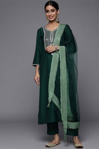 Ethnic Motifs Yoke Design Thread Work Straight Kurta with Trousers & Dupatta