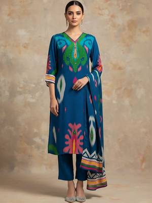 Women Printed Regular Kurta with Trousers & With Dupatta 1