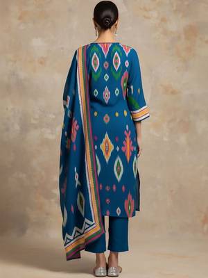 Women Printed Regular Kurta with Trousers & With Dupatta 2