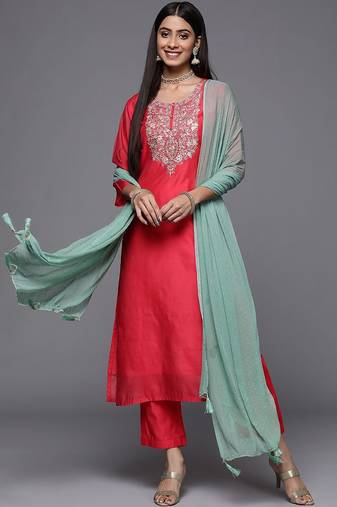 Floral Yoke Design Sequinned Kurta With Trousers & Dupatta