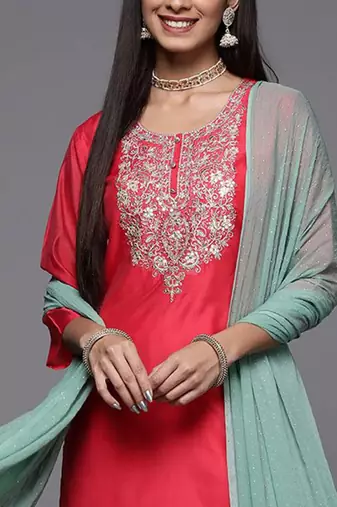 Floral Yoke Design Sequinned Kurta With Trousers & Dupatta
