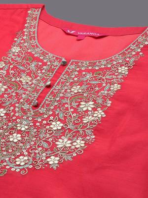 Floral Yoke Design Sequinned Kurta With Trousers & Dupatta 7