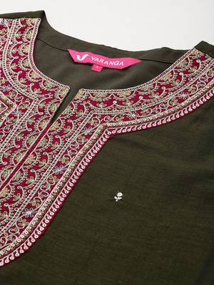 Ethnic Motifs Embroidered Kurta With Trousers & Dupatta 2