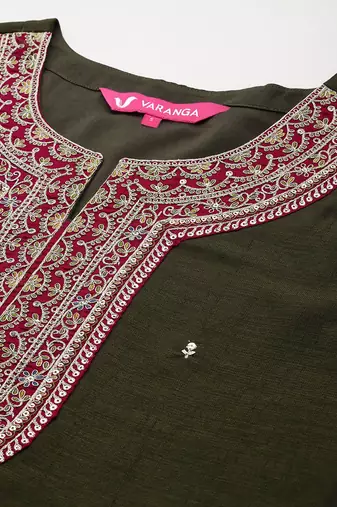Ethnic Motifs Embroidered Kurta With Trousers & Dupatta