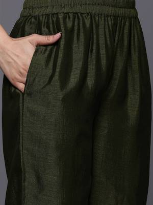 Ethnic Motifs Embroidered Kurta With Trousers & Dupatta 3